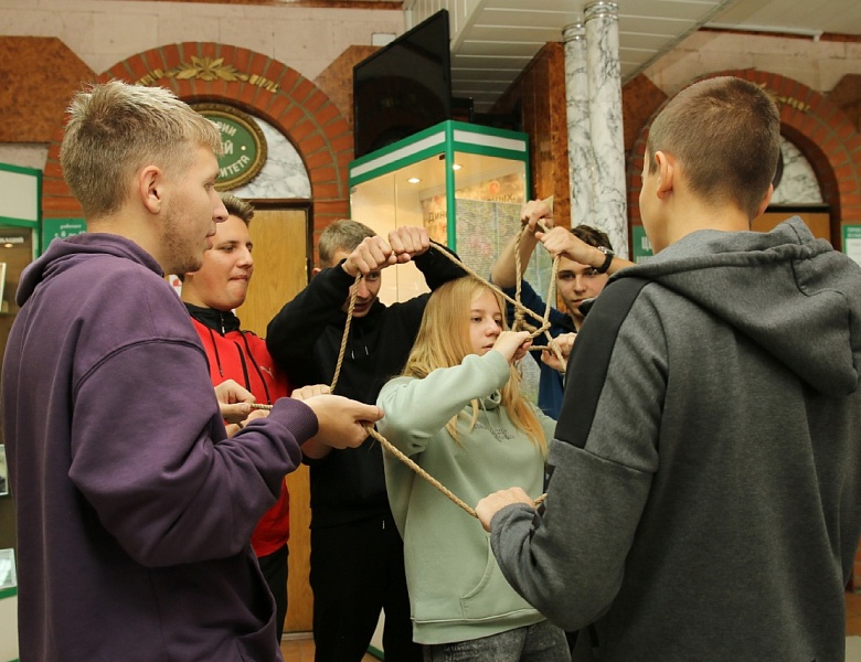 Первокурсники Мичуринского ГАУ прошли тренинг «Веревки»