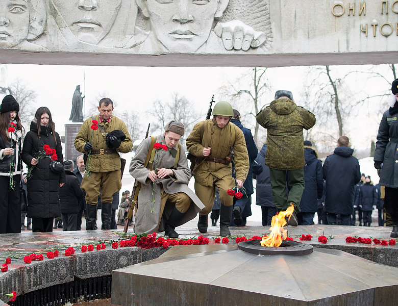 Поисковики Мичуринского ГАУ почтили память героев Сталинградской битвы