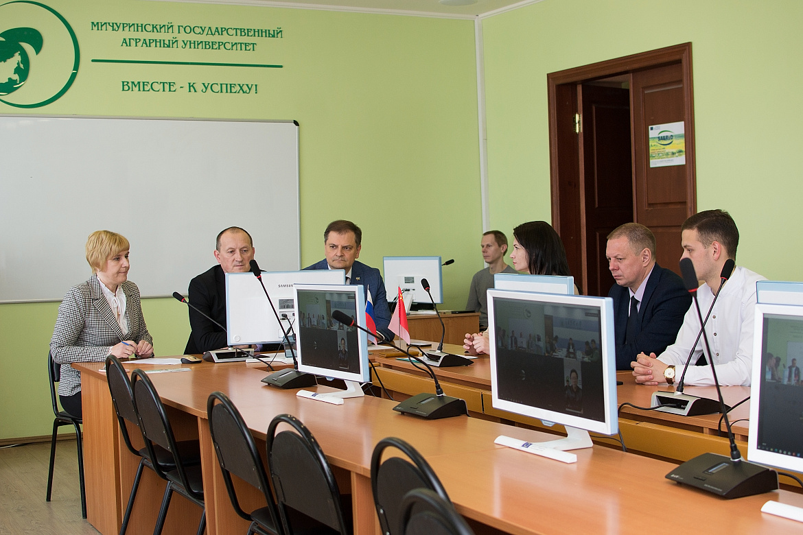 Символ мира, дружбы и сотрудничества | 04.05.2023 | Мичуринск - БезФормата