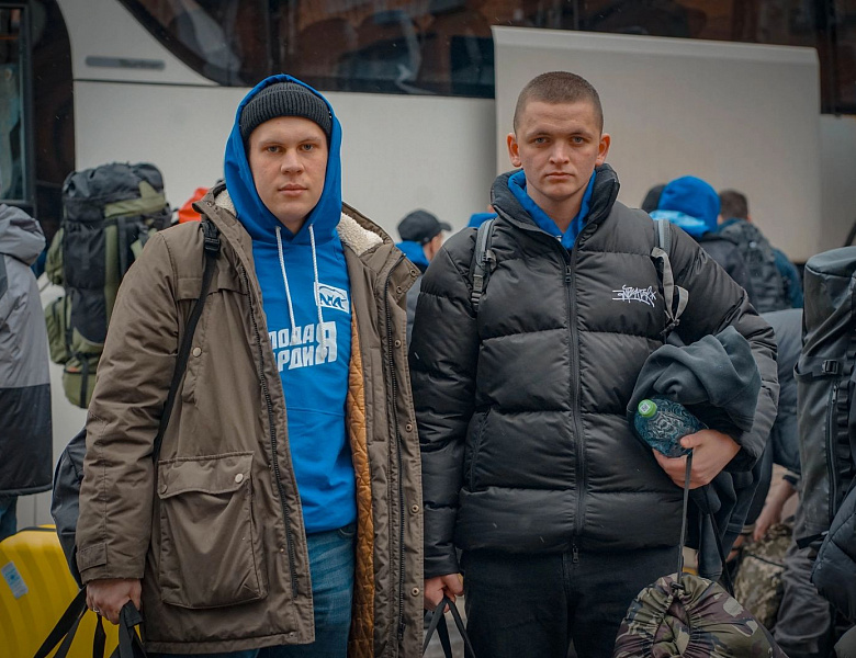 Студент Ростислав Попов оказывал помощь в ДНР
