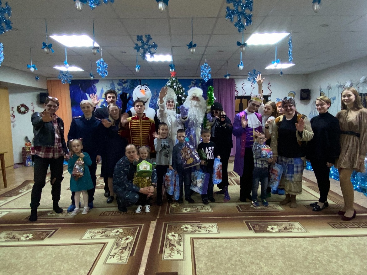 Активисты Мичуринского ГАУ посетили Центр поддержки и помощи детям «Аистенок»